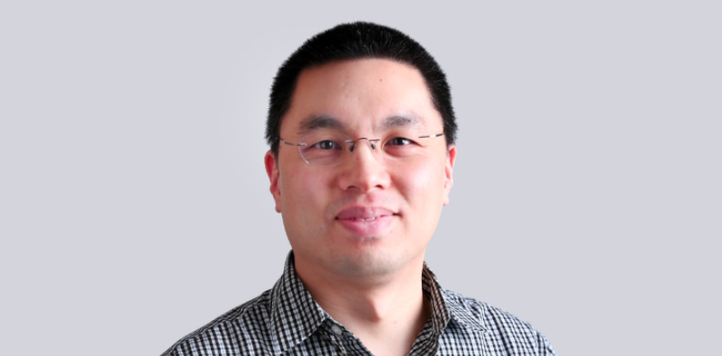 An expert in Ocular Disease & Contact Lenses
